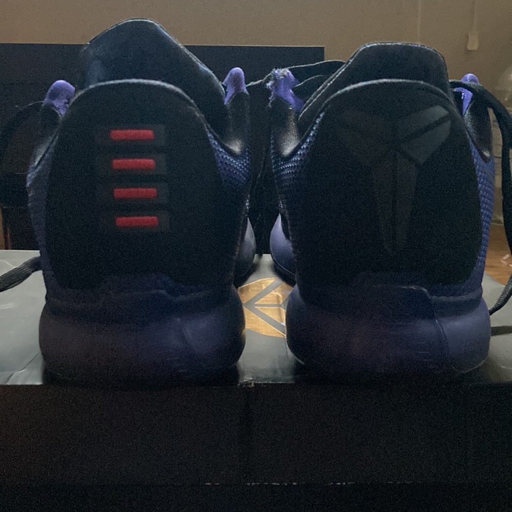 Nike - Kobe X - purple - size 12 - Picture 4 of 6